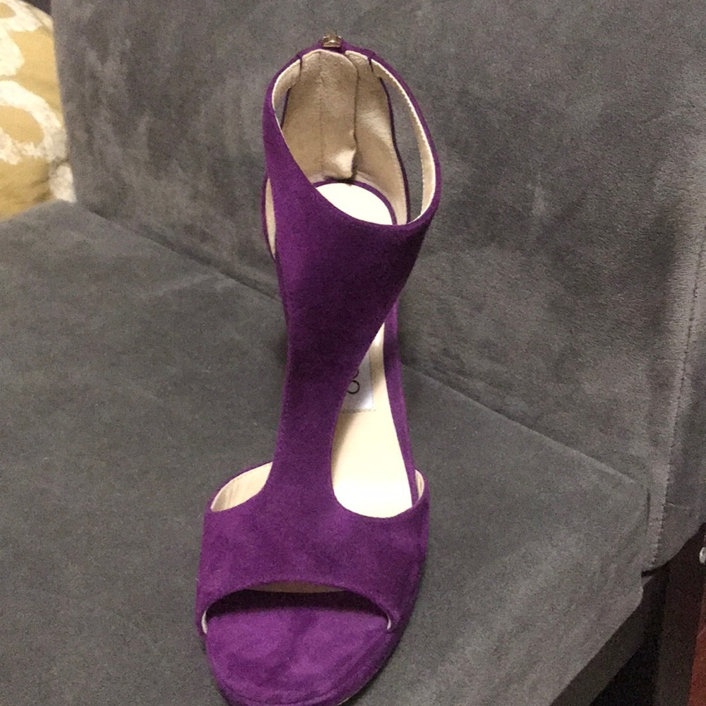 Authentic New Jimmy choo peep toe pump purple